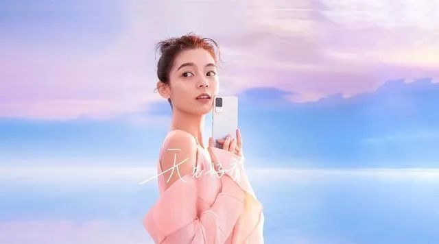 锐思考丨小米大换血,联合创始人全辞,卢伟冰上,手机江湖腥风血雨来了 锐思考丨小米大换血,联合创始人全辞,卢伟冰上,手机江湖腥风血雨来了