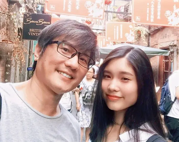 锐思考 | 复活李玟,一场闹剧 锐思考 | 复活李玟,一场闹剧