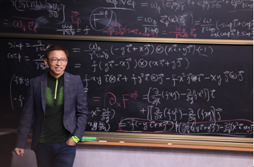 雨滴下落为何不伤人?张朝阳开启“数学马拉松”求解流体力学基本方程 雨滴下落为何不伤人?张朝阳开启“数学马拉松”求解流体力学基本方程