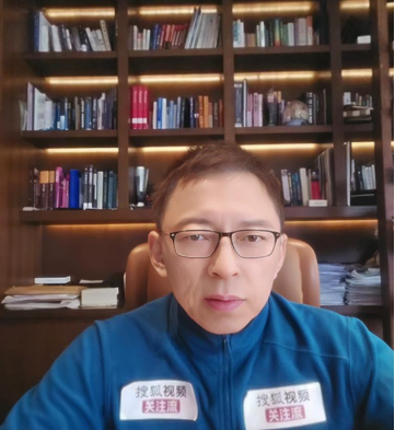 「焦点」法国卢浮宫现惊天大劫案?Open AI要挑战谷歌?《张朝阳的英语课》解读国际新鲜事 「焦点」法国卢浮宫现惊天大劫案?Open AI要挑战谷歌?《张朝阳的英语课》解读国际新鲜事