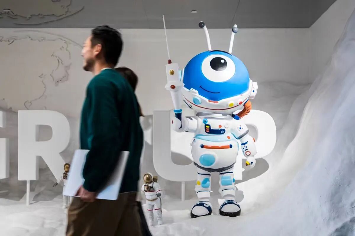 锐思考 | 从“信息入口”到“生产力入口”，灵光APP改写AI助手游戏规则