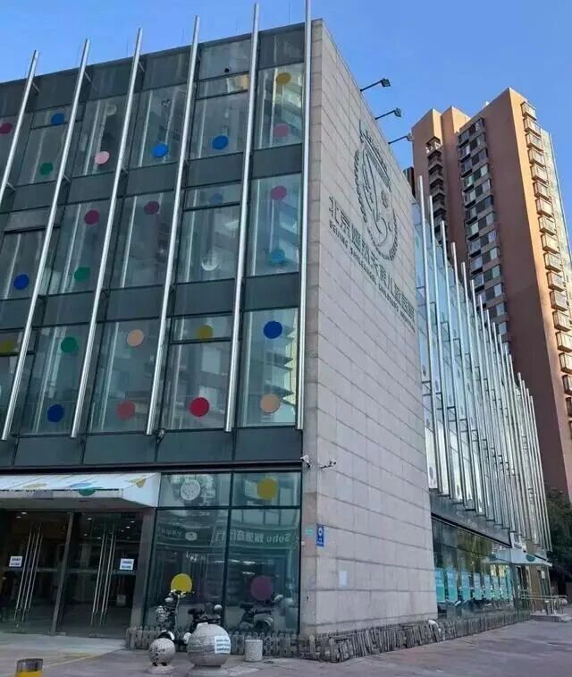 锐思考 | 屡败的中年油腻男李亚鹏,这次终于成了,他赢在哪? 锐思考 | 屡败的中年油腻男李亚鹏,这次终于成了,他赢在哪?