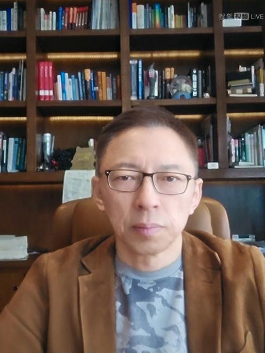 美伊冲突将影响全球经济?时隔50多年NASA再次载人绕月?《张朝阳的英语课》分享最新国际动态 美伊冲突将影响全球经济?时隔50多年NASA再次载人绕月?《张朝阳的英语课》分享最新国际动态