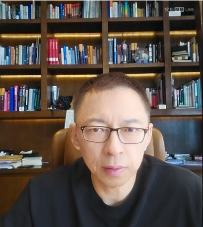《张朝阳的英语课》双语解读全球热点：莫斯科阅兵、汉坦病毒发源地争议及Instagram隐私变更