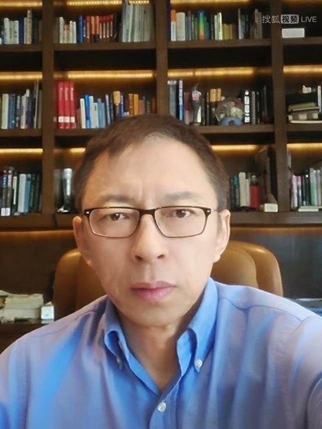 2026世界杯观赛指南、比尔·盖茨国会听证自曝遭胁迫……张朝阳中英双语分享全球热点 2026世界杯观赛指南、比尔·盖茨国会听证自曝遭胁迫……张朝阳中英双语分享全球热点