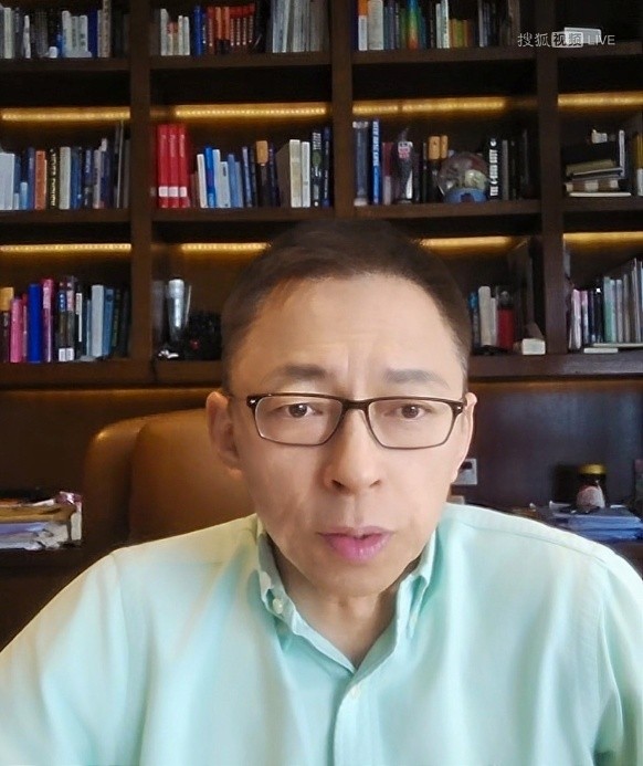 美最高法推翻特朗普行政令,女子脑部查出38条寄生虫《张朝阳的英语课》速递全球热点 美最高法推翻特朗普行政令,女子脑部查出38条寄生虫《张朝阳的英语课》速递全球热点