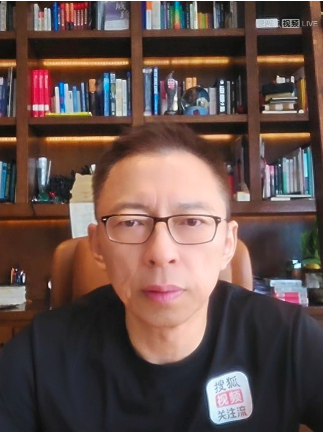 传奇歌手多莉・帕顿辞世、美收紧庇护签证 《张朝阳的英语课》盘点国际要闻 传奇歌手多莉・帕顿辞世、美收紧庇护签证 《张朝阳的英语课》盘点国际要闻